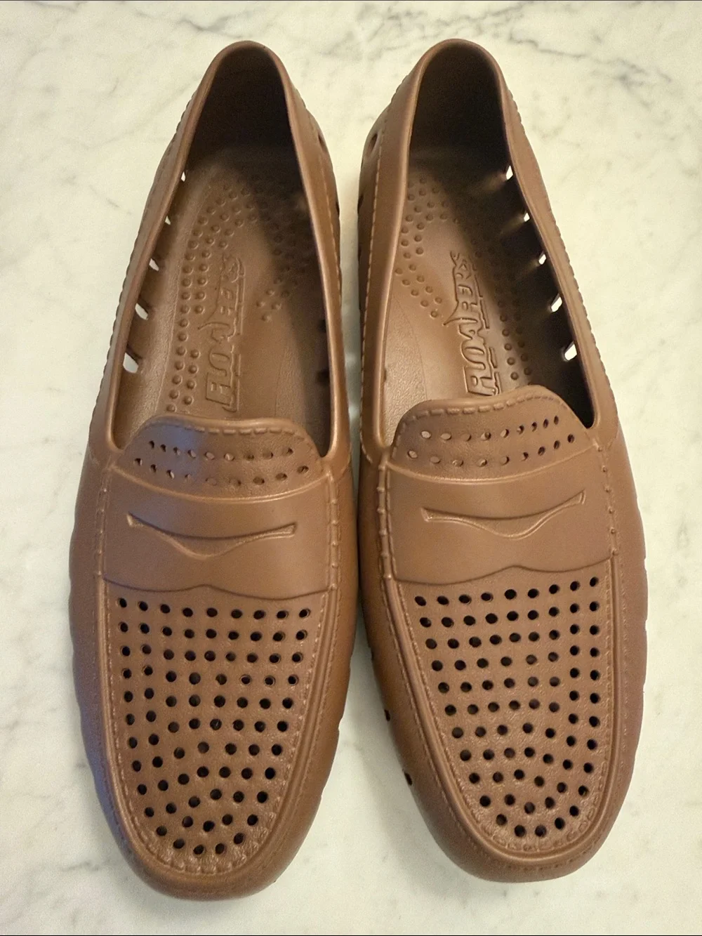 Floafers Men’s Country Club Driver 2.0 Waterproof Men's Loafer, size 10